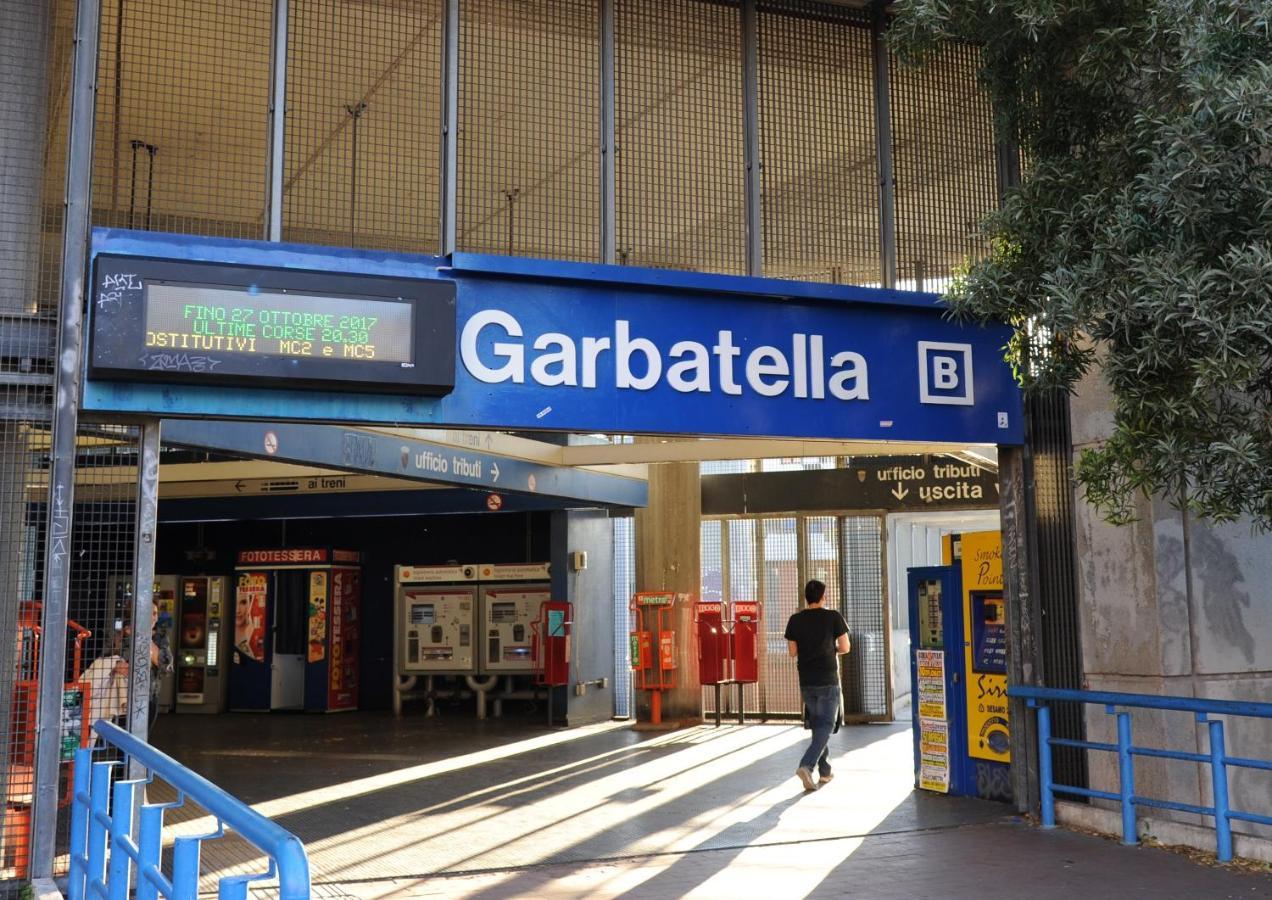 Casa Italiano - Bestbnb Garbatella — Photos 2